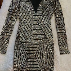 New Babe Society Women's Geo Sequin Long Sleeve Dress